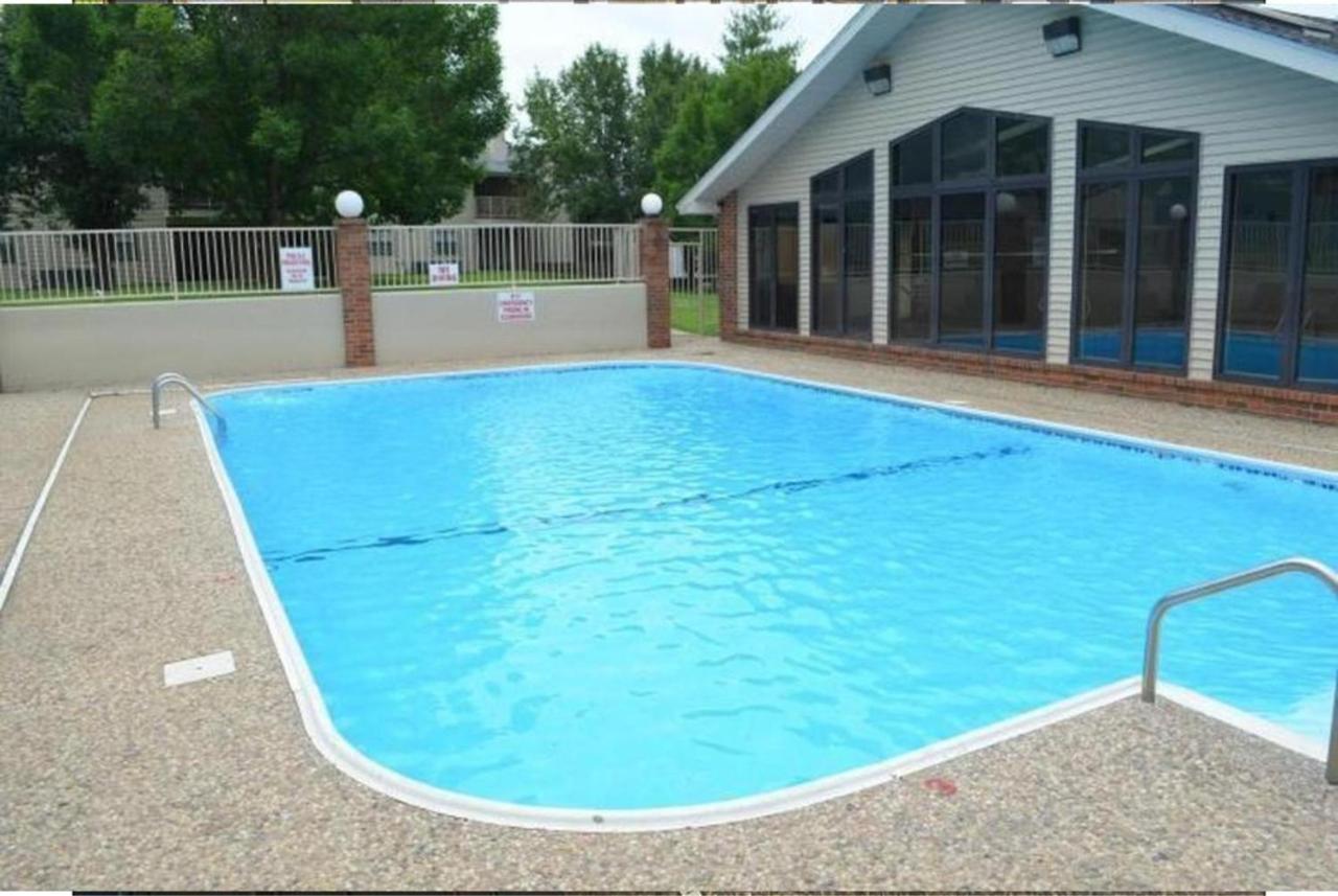 2Br Penthouse Condo - 2 Pools - Close To The Strip - Free Tickets Included - Fhc-24 แบรนสัน ภายนอก รูปภาพ